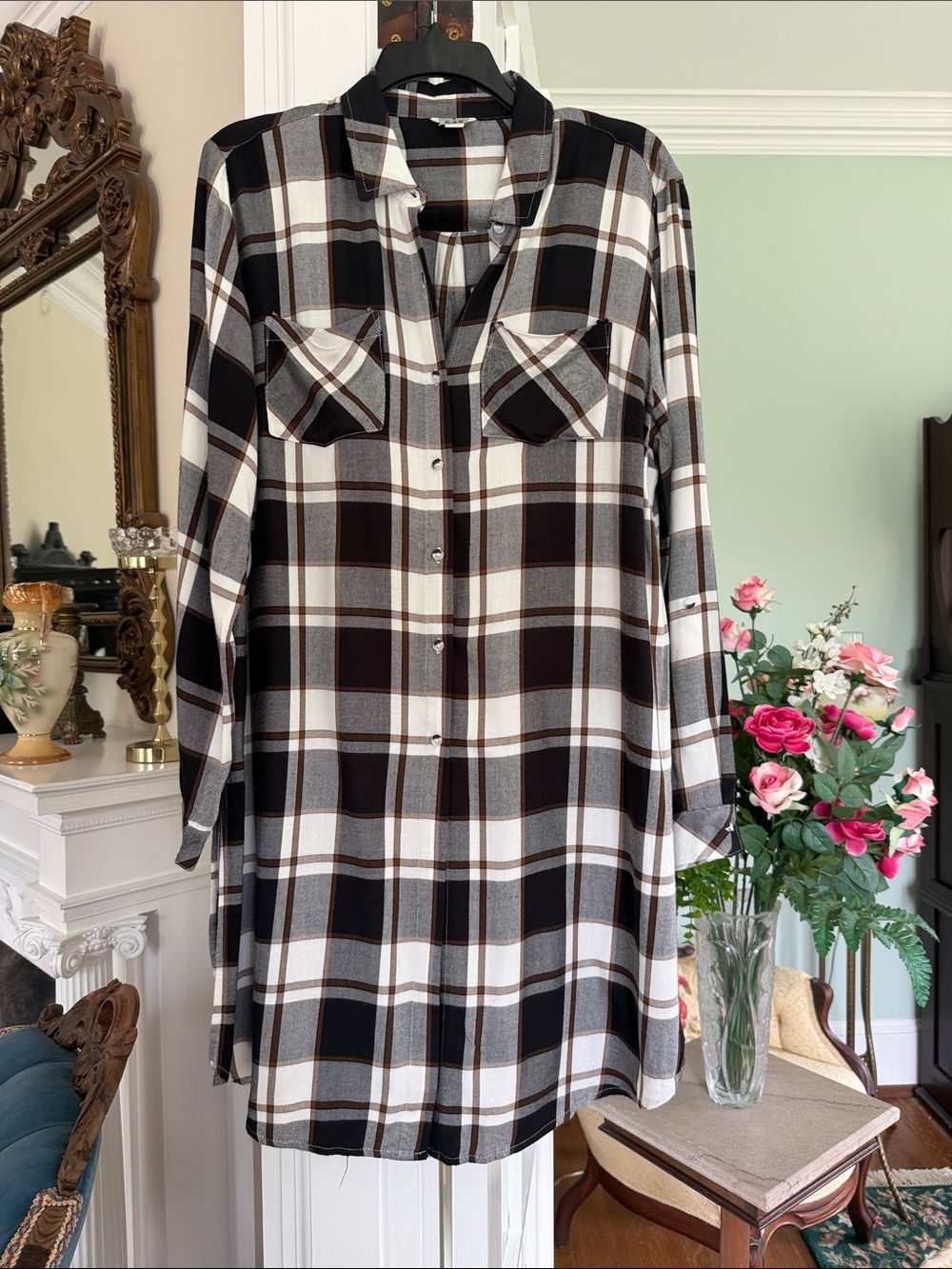 Women's Black & White Plaid Long Tunic, size L